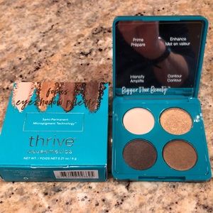 Thrivecausemetics Focus Eyeshadow Palette